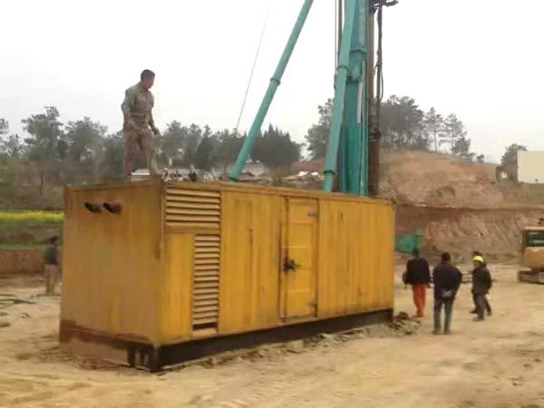 沙坪坝如何判断水冷式机油散热器密封件是否需要更换?
